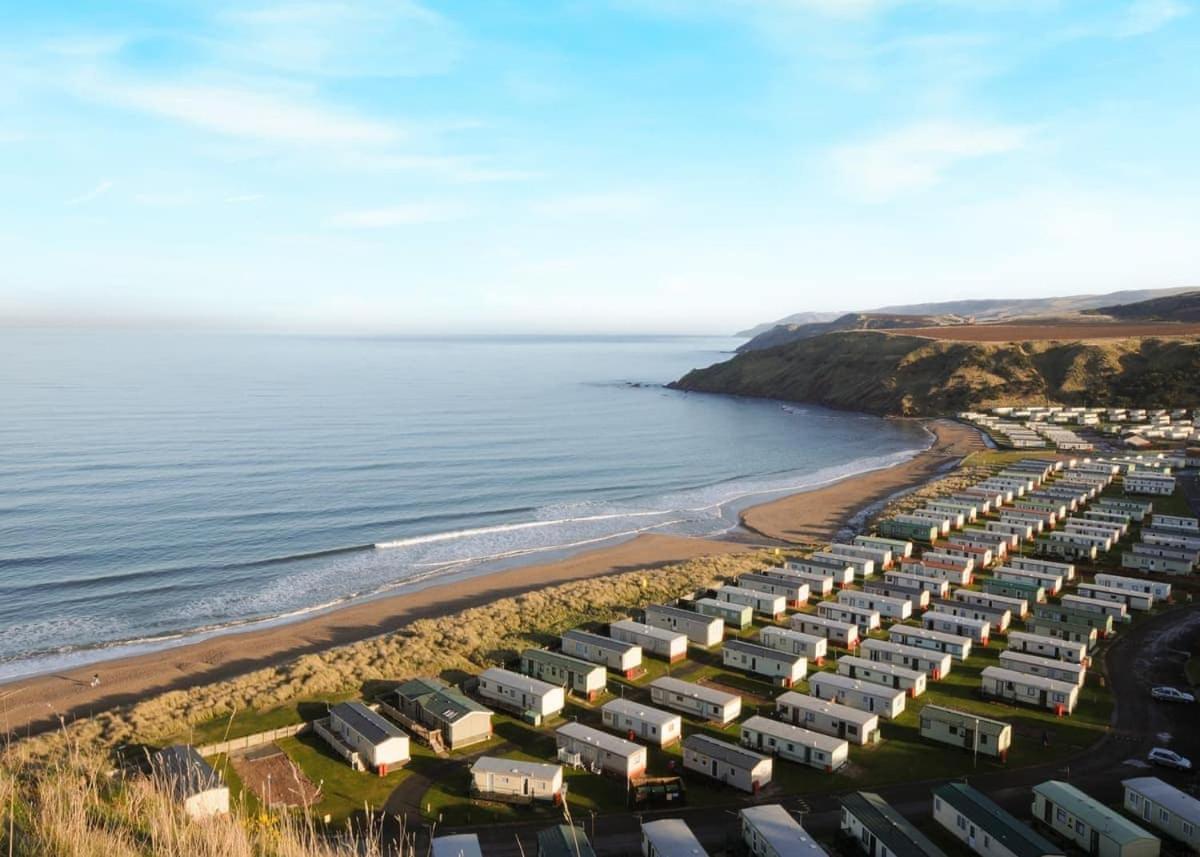 Pease Bay Holiday Park Hotell Cockburnspath Exteriör bild